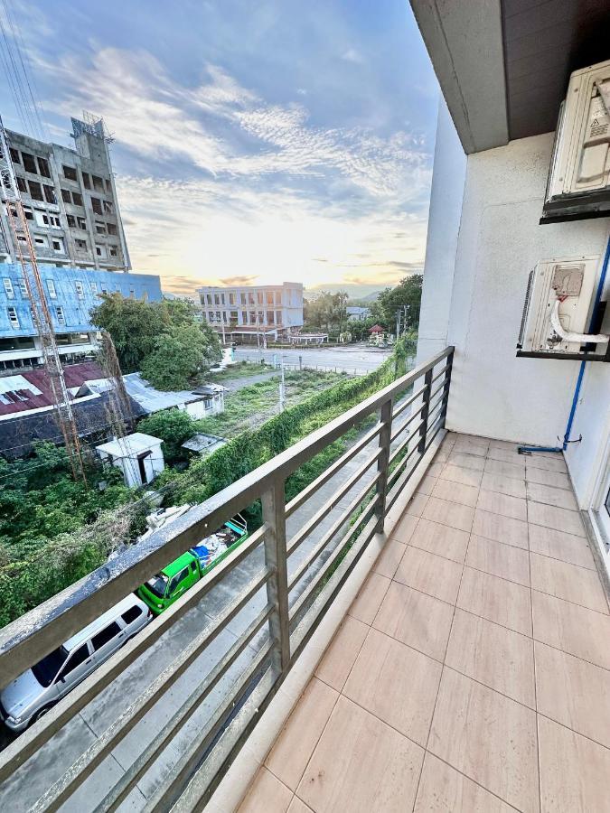 3 Smart Condominium In Cagayan De Oro City Экстерьер фото